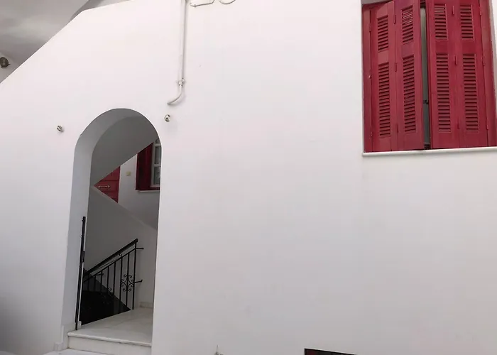 Makares Downtown Apartments