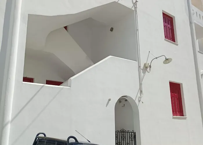 Makares Downtown Apartments