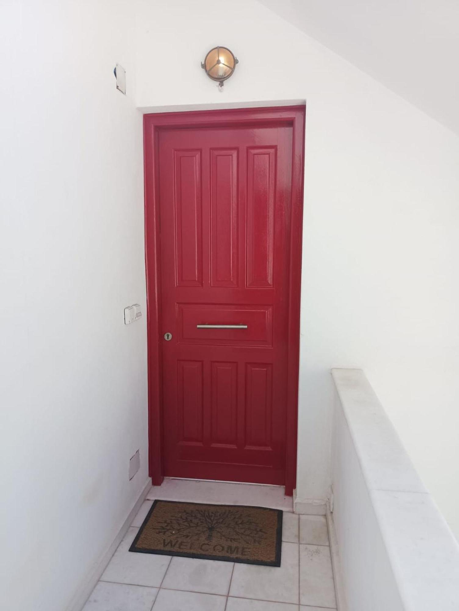 Makares Downtown Apartment